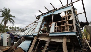 "קטל מוחלט": מניין ההרוגים בטייפון בפיליפינים עלה ל-208