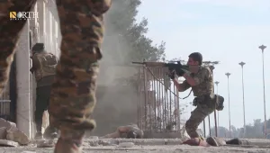 סוריה: לפחות 120 איש נהרגו בפשיטה של דאעש על כלא