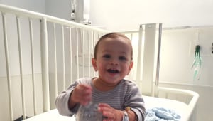 "הצילו לנו את הילד": תינוק בן פחות משנה בלע צבע יבש - וניצל בזכות הרופאים