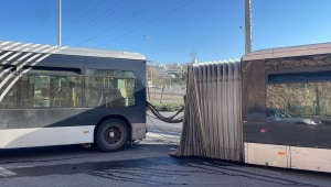 תיעוד: אוטובוס נחצה לשניים בירושלים - אין נפגעים