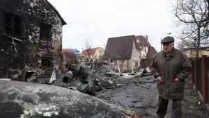 שריפות ופיצוצים בחרקוב, יותר מ-50 אלף אוקראינים ברחו מהמדינה