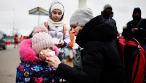 היום ה-13 לפלישה: יותר מ-2 מיליון פליטים, ביידן החמיר את הסנקציות