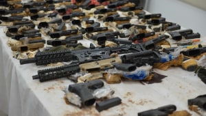 כלי נשק וסמים בשווי 3.5 מיליון שקל: סוכלה הברחת ענק מלבנון