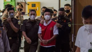 אינדונזיה: מורה אנס 13 תלמידות – ביהמ"ש דן אותו למוות