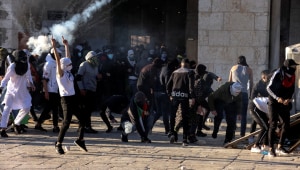ראש ממשלת ירדן: "מצדיע לכל פלסטיני שמיידה אבנים נגד הציונים"