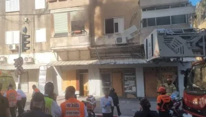 חיפה: בניין מגורים עלה באש, אישה נפצעה בינוני
