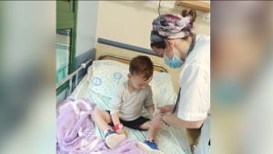 המחדל בשטראוס: נטע בן ה-3 אכל שוקולד והגיע לבית חולים: "אנחנו עדיין בטראומה"