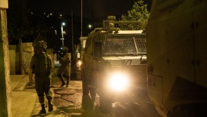 צה"ל פעל במבצע מעצרים בשטחים: עימותים פרצו בקבר יוסף