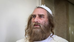 מנהיג הכת הירושלמית, דניאל אמבש, מת בכלא