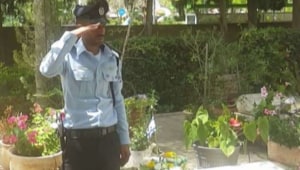 השוטר שפרש יוצא למלחמה נגד המשטרה: "אשמה במות אחי"