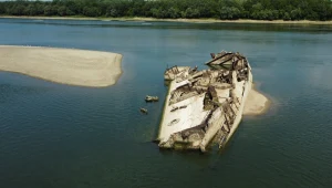 בעקבות הבצורת באירופה: ספינות קרב נאציות התגלו בנהר הדנובה