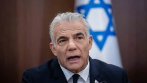 לראשונה זה שנים: ראש ממשלה ישראלי יקרא לפתרון שתי מדינות