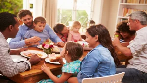 חוששים ששגרת השינה של ילדיכם תופר בגלל ארוחות החג? כך תעשו זאת נכון