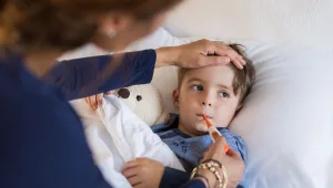 "אתה תהיה חולה": בואו נשבור מיתוסים על בריאות ילדים בחורף