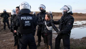גרמניה: פעילת האקלים גרטה תונברג נעצרה לאחר שהפגינה