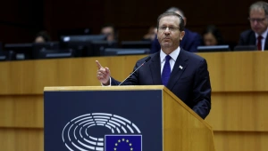 הרצוג נאם בפני הפרלמנט האירופי: "התמונה מדאיגה מאוד"