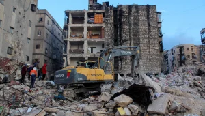 דיווח: איראן ניצלה את רעידת האדמה כדי להעביר נשק לסוריה