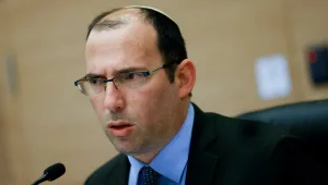 שגרירות ישראל בוושינגטון: "רוטמן הוזמן לאירוע לאחר שביקש"