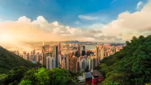 רוצים לזכות בכרטיס טיסה חינם להונג קונג?
