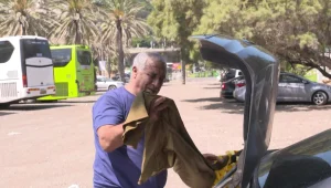 בן 66 לחם בכל מלחמות ישראל - גר באוטו כבר חודשים