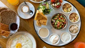 מירושלמית שיודעת: ארוחות הבוקר הכי טובות בעיר בירושלים