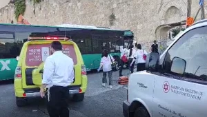2 פצועות בינוני ו-12 פצועים קל בתאונת אוטובוס בירושלים