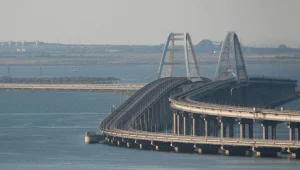 דיווח: פיצוצים בגשר שמחבר בין חצי האי קרים לרוסיה