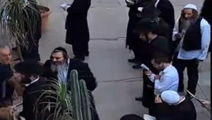 הקרב על המנזר: חסידי ברלנד בחיפה מתנכלים לנוצרים ב"סטלה מאריס"