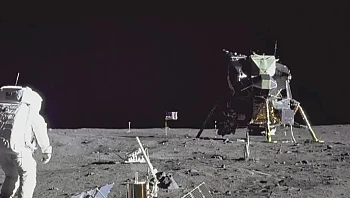 "צעד גדול לאנושות" או סרט הוליוודי: עושים סדר בקונספירציה על הירח 