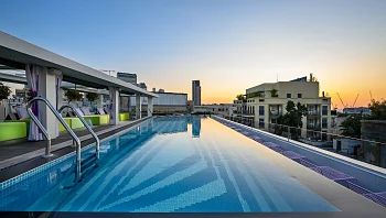 החל מ-440 ש"ח ללילה: חופשת התאווררות במלון בוטיק בתל אביב 