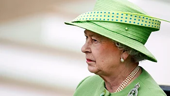 נחשף: כך נראו השעות האחרונות של המלכה אליזבת בארמון