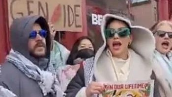 שחקנית "הצעקה" שפוטרה השתתפה בהפגנה פרו-פלסטינית