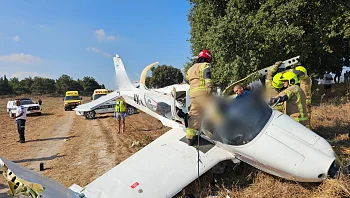 גבר כבן 60 נהרג בהתרסקות מטוס קל באזור בנימינה, בן 50 נפצע בינוני