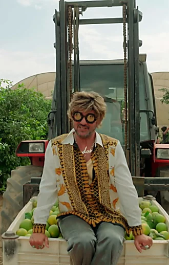 לא המתנדב שציפיתם לפגוש: מורדי מ"שנות ה-90" הגיע לעזור לחקלאים