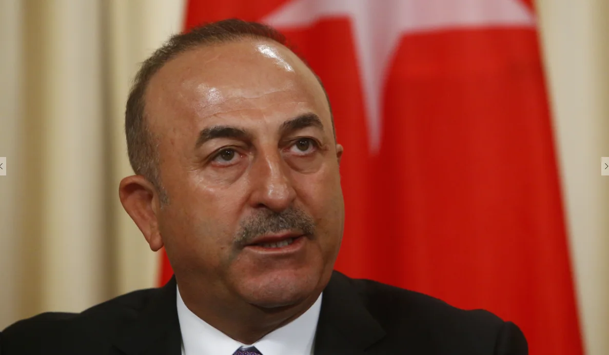 שר החוץ הטורקי מבלוט צ'בושלו