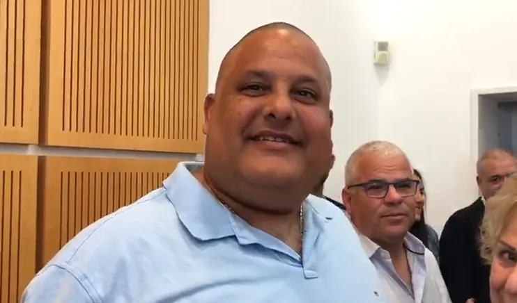 יו"ר ועד העובדים לשעבר בנמל אשדוד, אלון חסן, לאחר זיכויו בבית המשפט