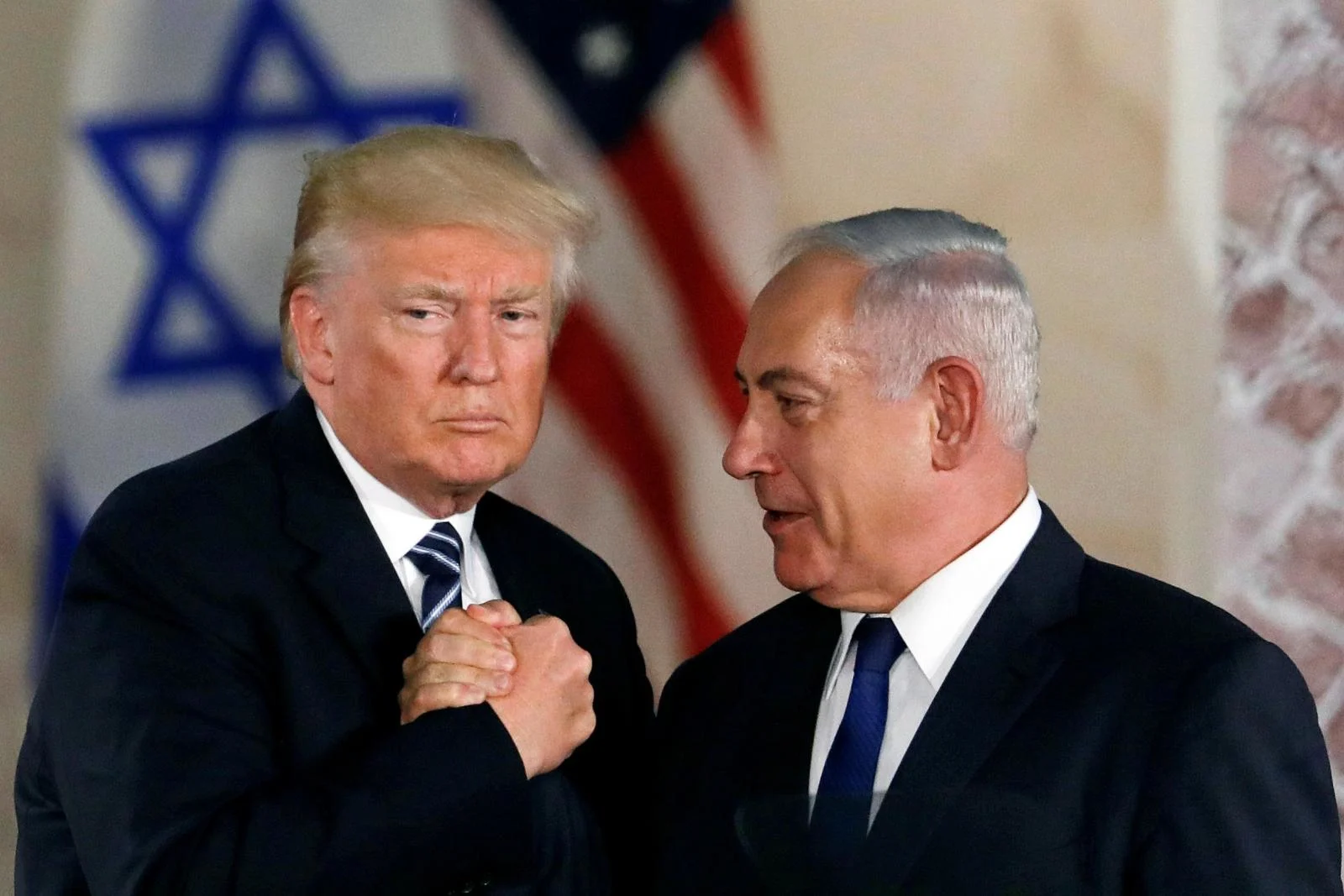 נשיא ארה"ב דונלד טראמפ וראש הממשלה בנימין נתניהו במוזיאון ישראל בירושלים