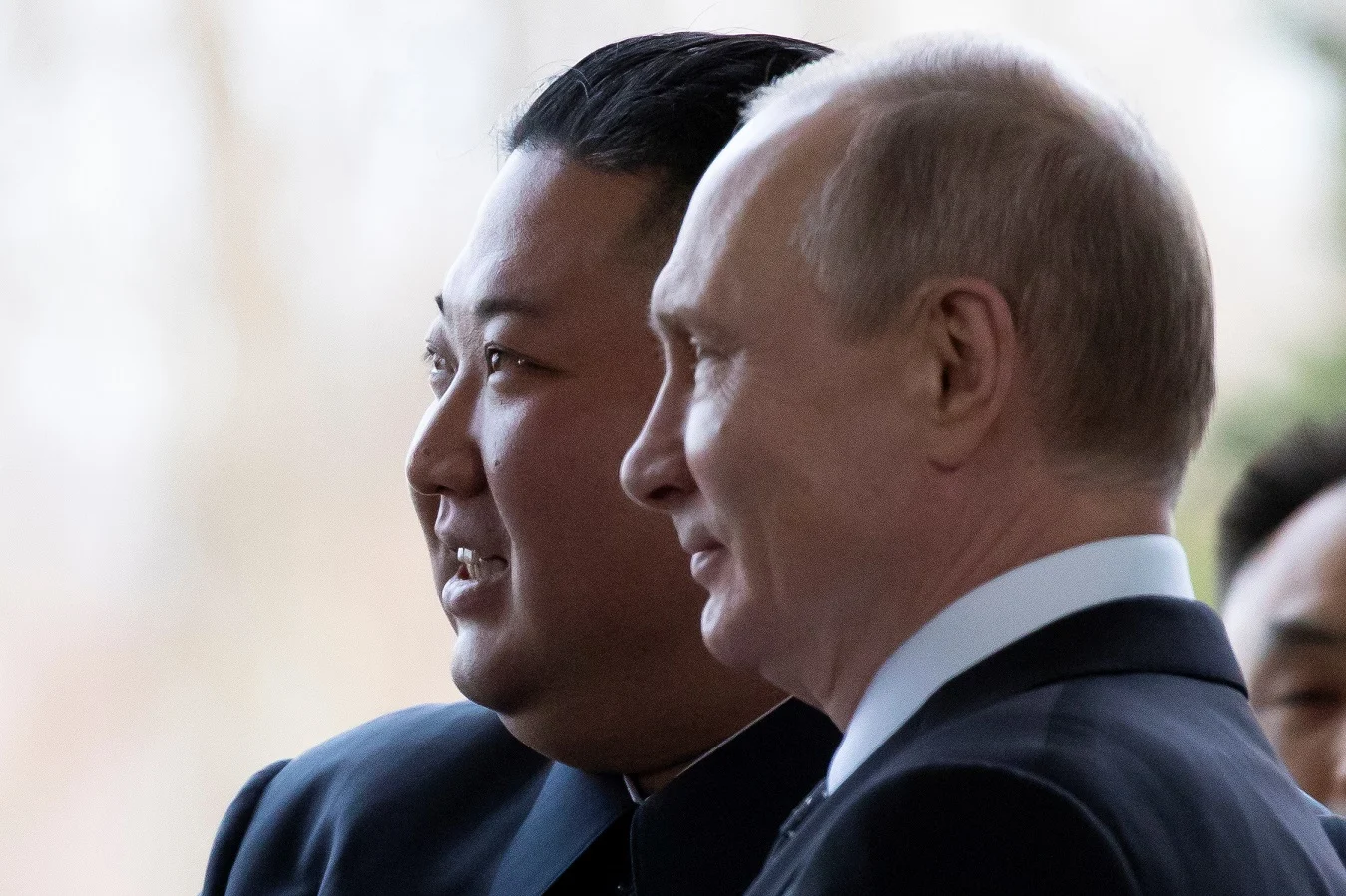 פגישה של נשיא רוסיה ולדימיר פוטין ומנהיג קוריאה הצפונית קים ז'ונג און