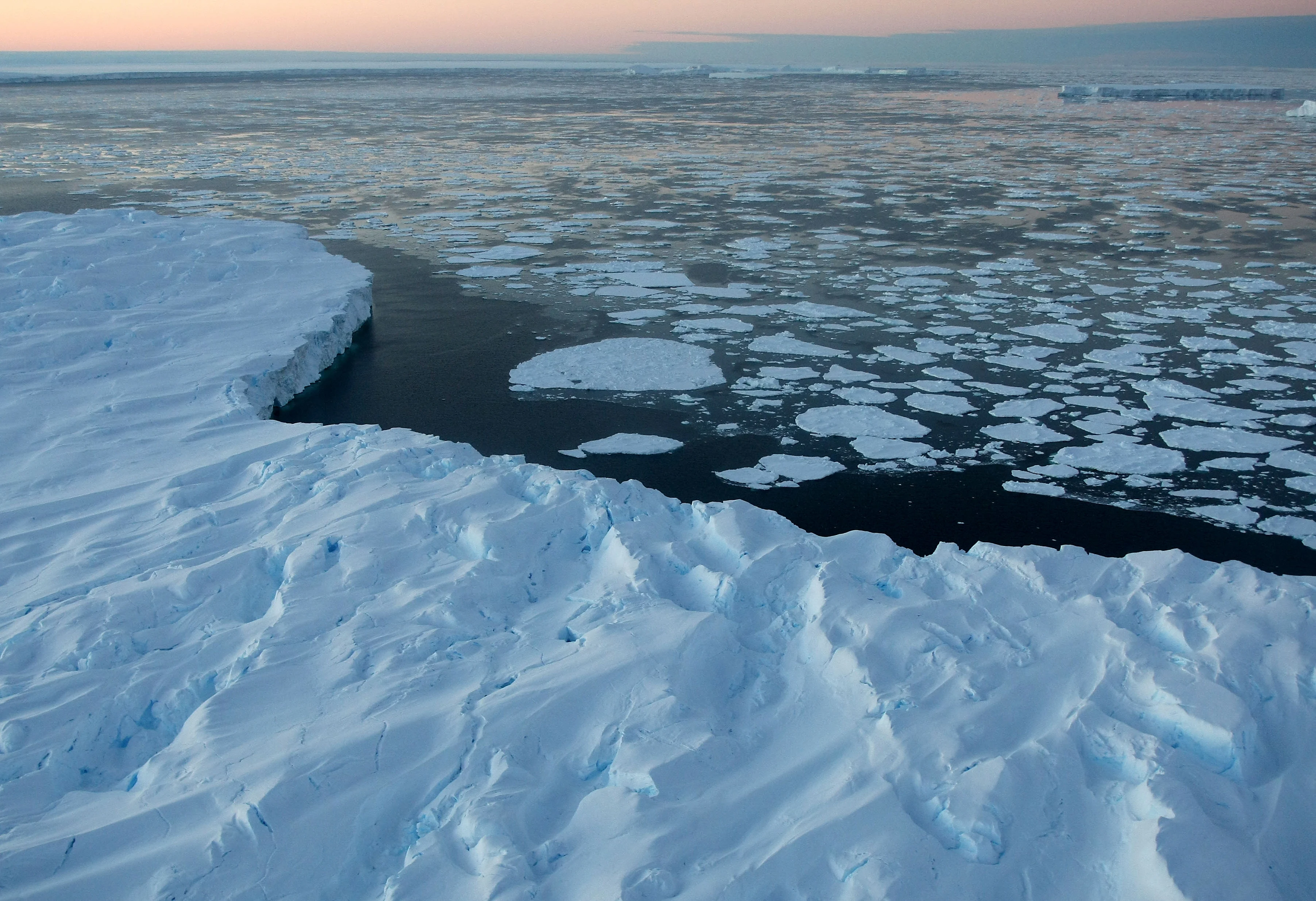המסת קרחונים כחלק מתופעת ההתחממות הגלובלית