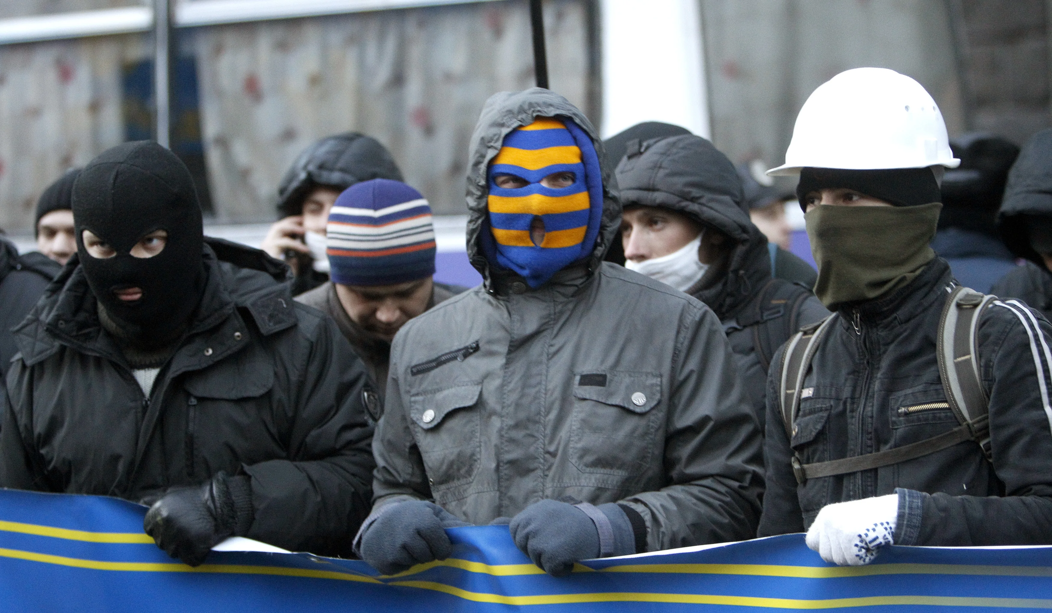 מפגינים באוקראינה נגד ההסכם עם רוסיה