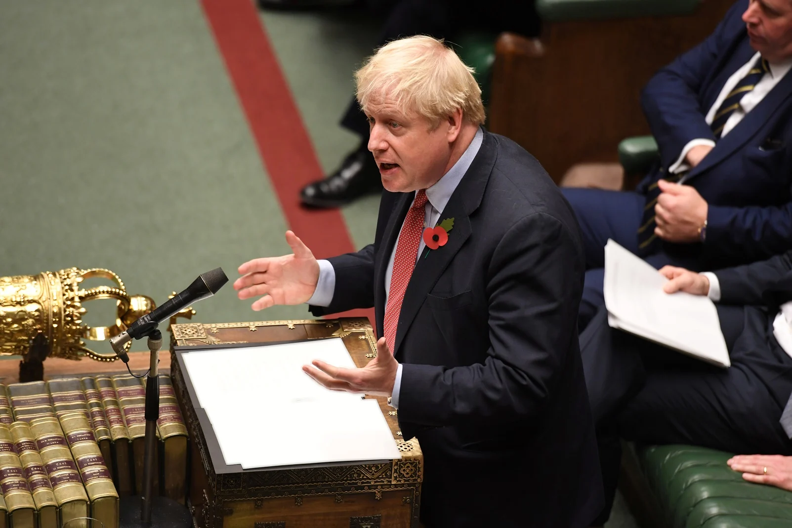 ראש ממשלת בריטניה, בוריס ג'ונסון, נואם בפרלמנט בהצבעה על הקדמת הבחירות