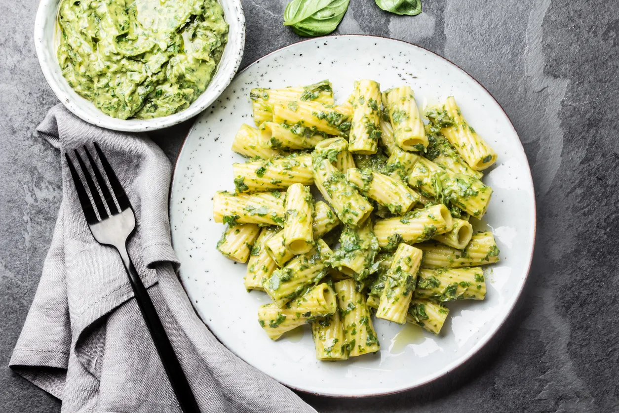 Vegetarian Pasta With Avocado And Herb Sauce