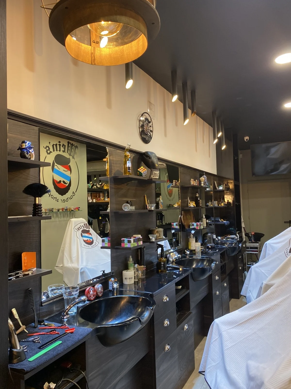 Weins barbershop