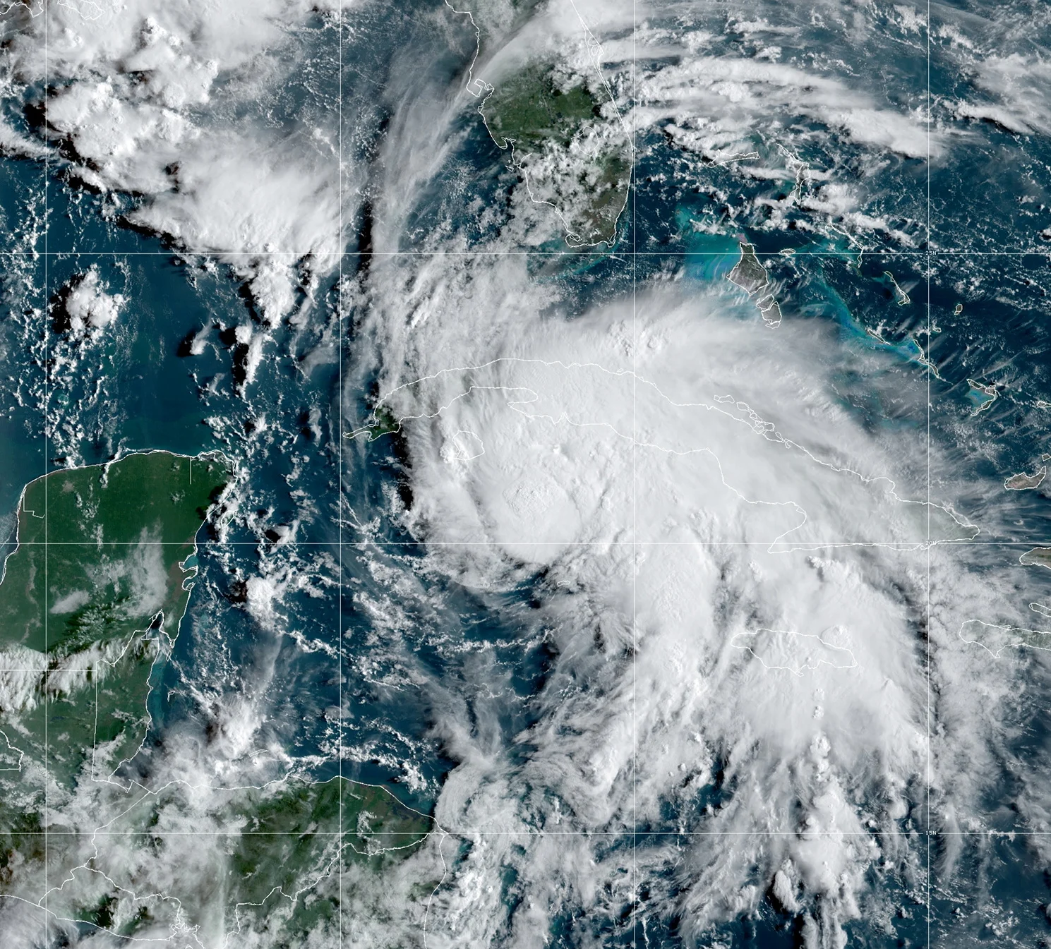 תמונת לווין של הוריקן איידה