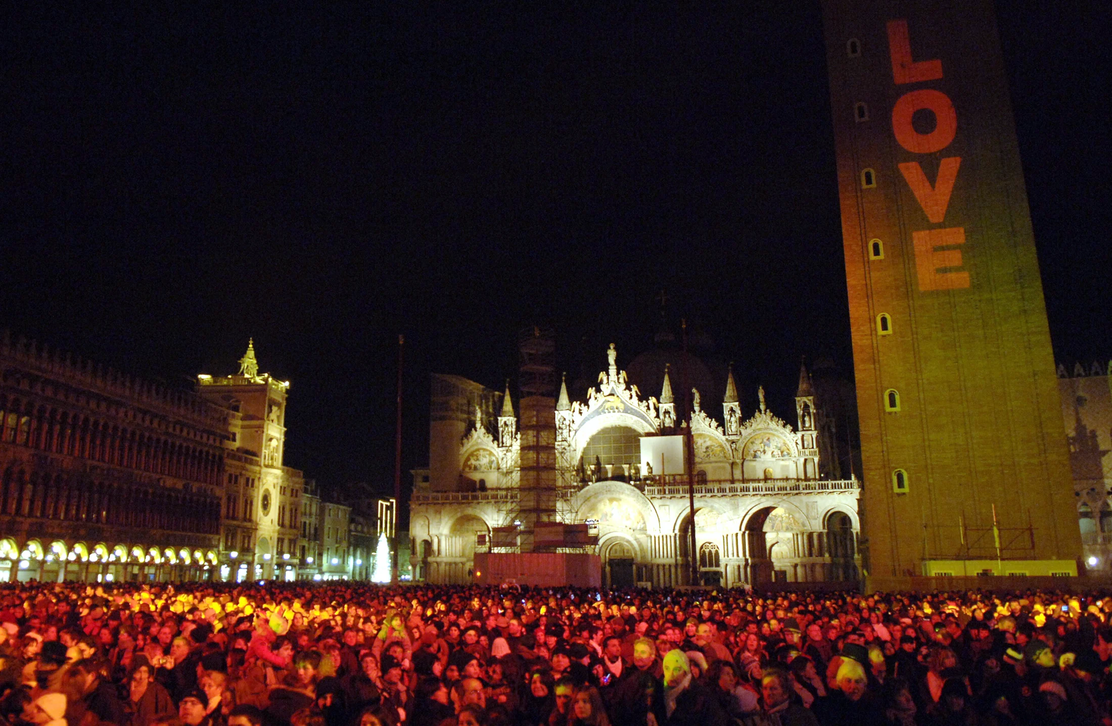 People Gather In Saint Mark's Square To Kiss During New Year's Eve Celebrations In Venice