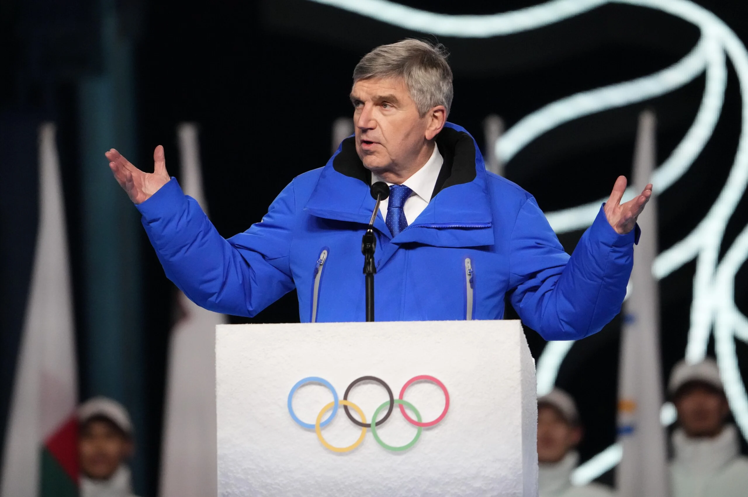נשיא הוועד האולימפי הבינלאומי תומס באך בטקס פתיחת אולמפיאדת בחורף בבייג'ינג