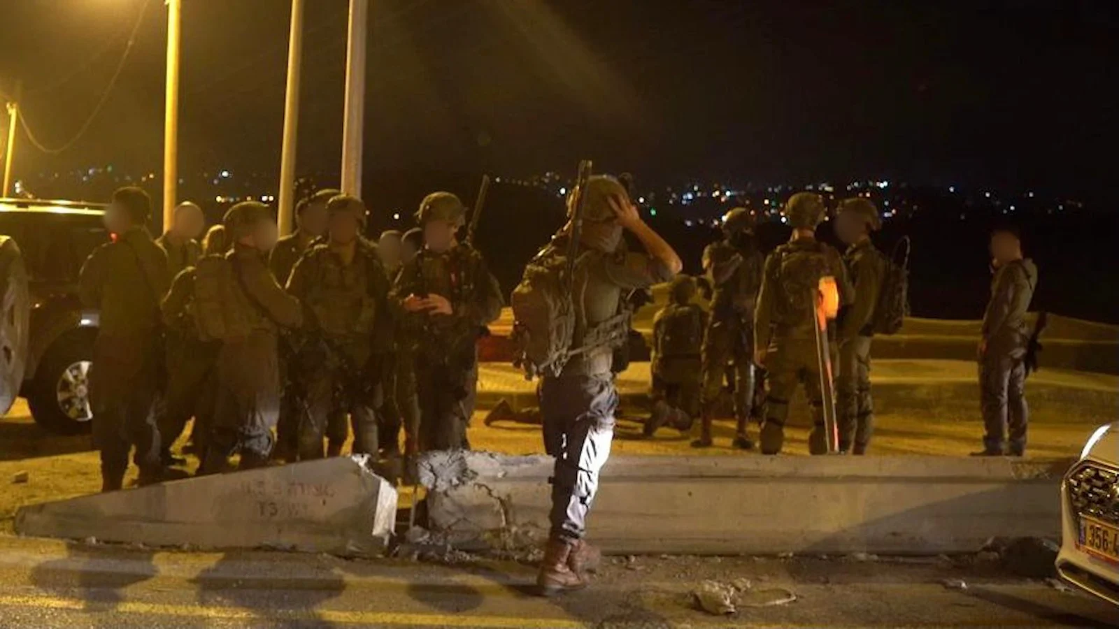 מצוד כוחות צה''ל מחבלים פיגוע ירי אריאל אבי בלו