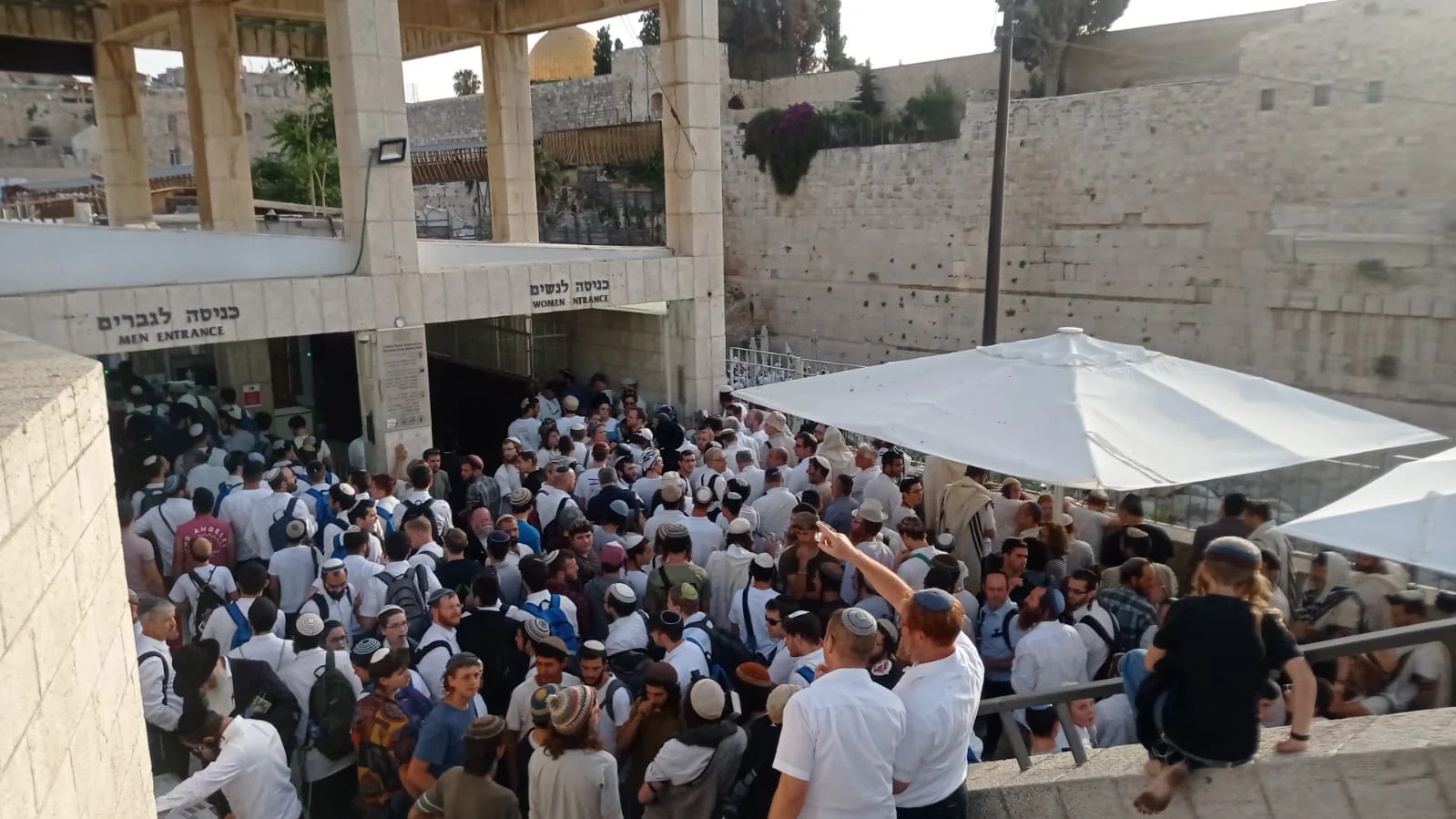מתפללים יהודים הר הבית יום ירושלים