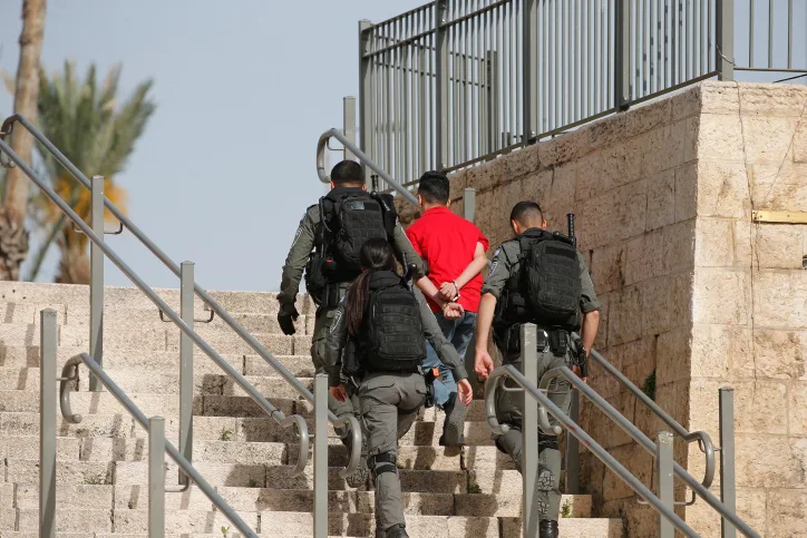 שער שכם יום ירושלים משטרה מעצר מתפרעים