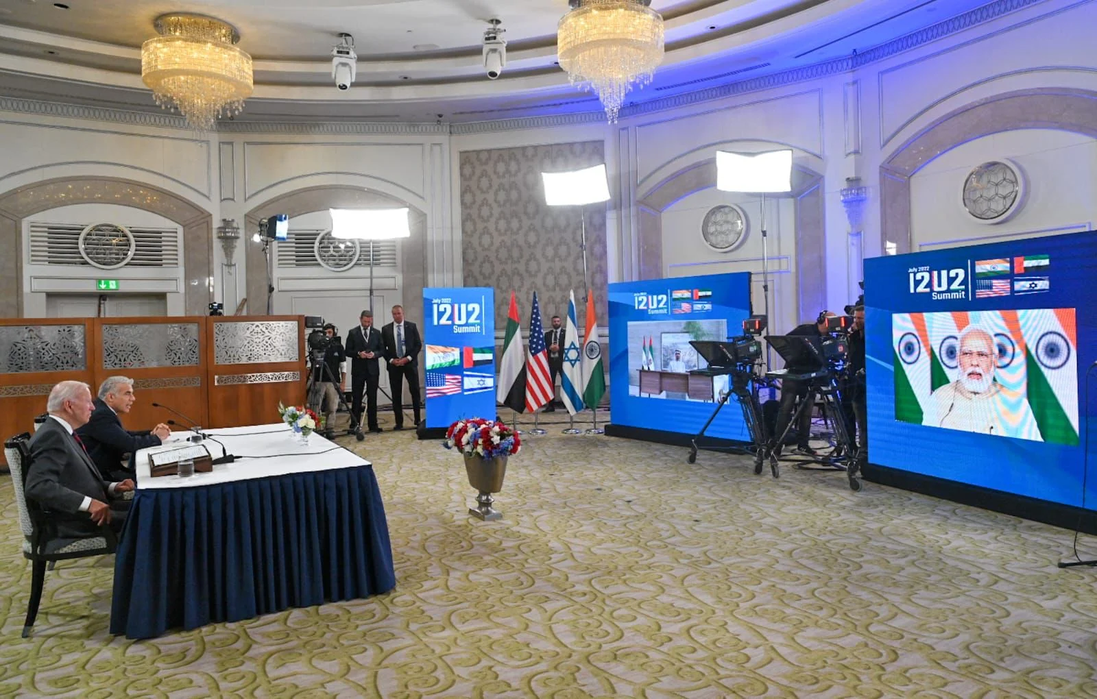 נשיא ארה''ב ג'ו ביידן ורה''מ יאיר לפיד במפגש ה-ה-I2U2